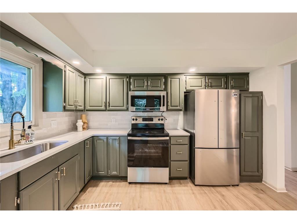 8222 Brandywine Parkway Brooklyn Park MN 55444 6748728 image1