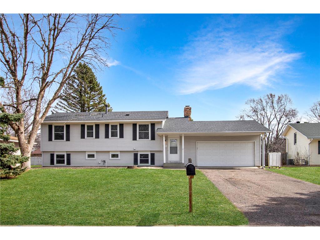 8222 France Avenue N Brooklyn Park MN 55443 7047548 image1