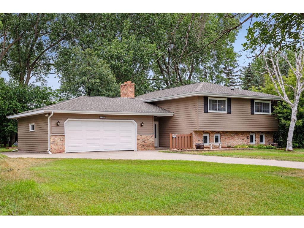8224 Brandywine Parkway Brooklyn Park MN 55444 6390846 image1