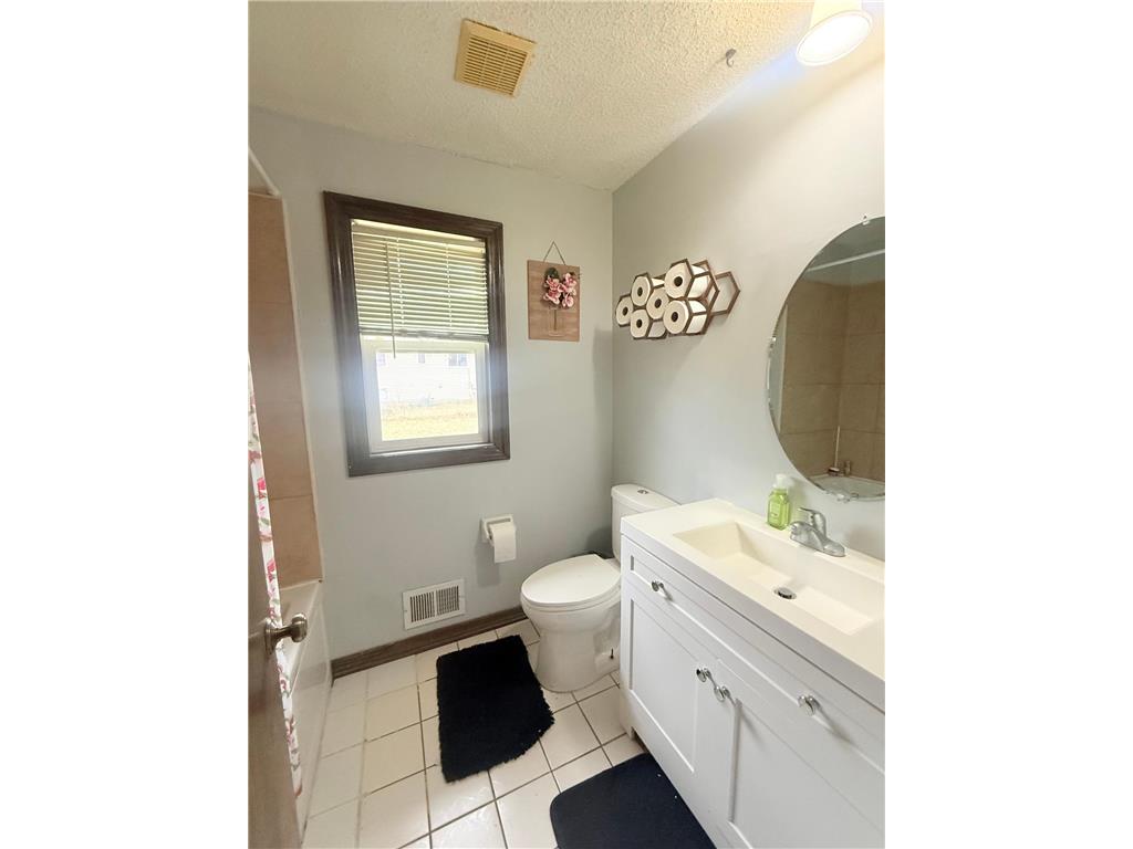 8225 June Avenue N Brooklyn Park MN 55443 7104769 image7