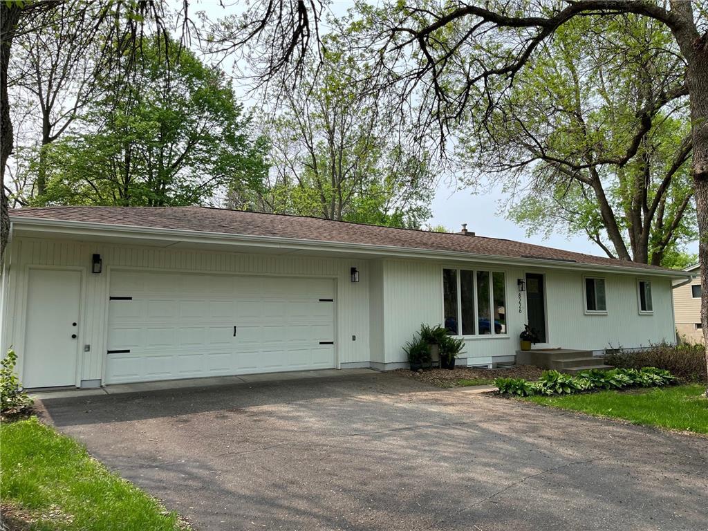 8226 Hiawatha Avenue Eden Prairie MN 55347 6363726 image1