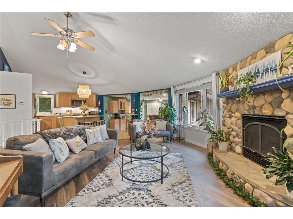 8228 Spring Lake Road Mounds View MN 55112 6448981 image1