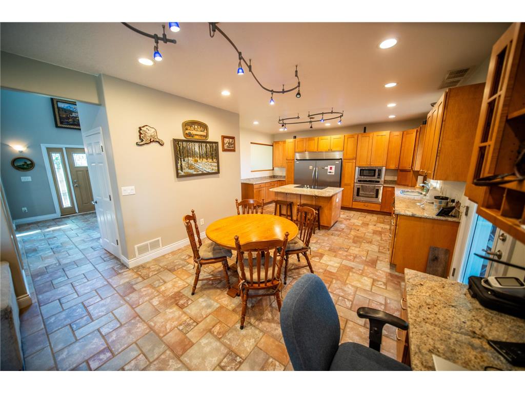 8229 10th Street SW Salem Twp MN 55920 7069940 image12