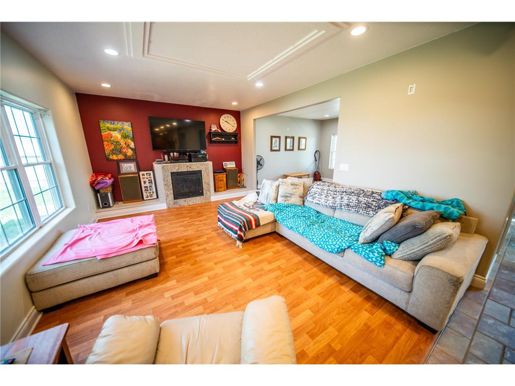 8229 10th Street SW Salem Twp MN 55920 7069940 image13