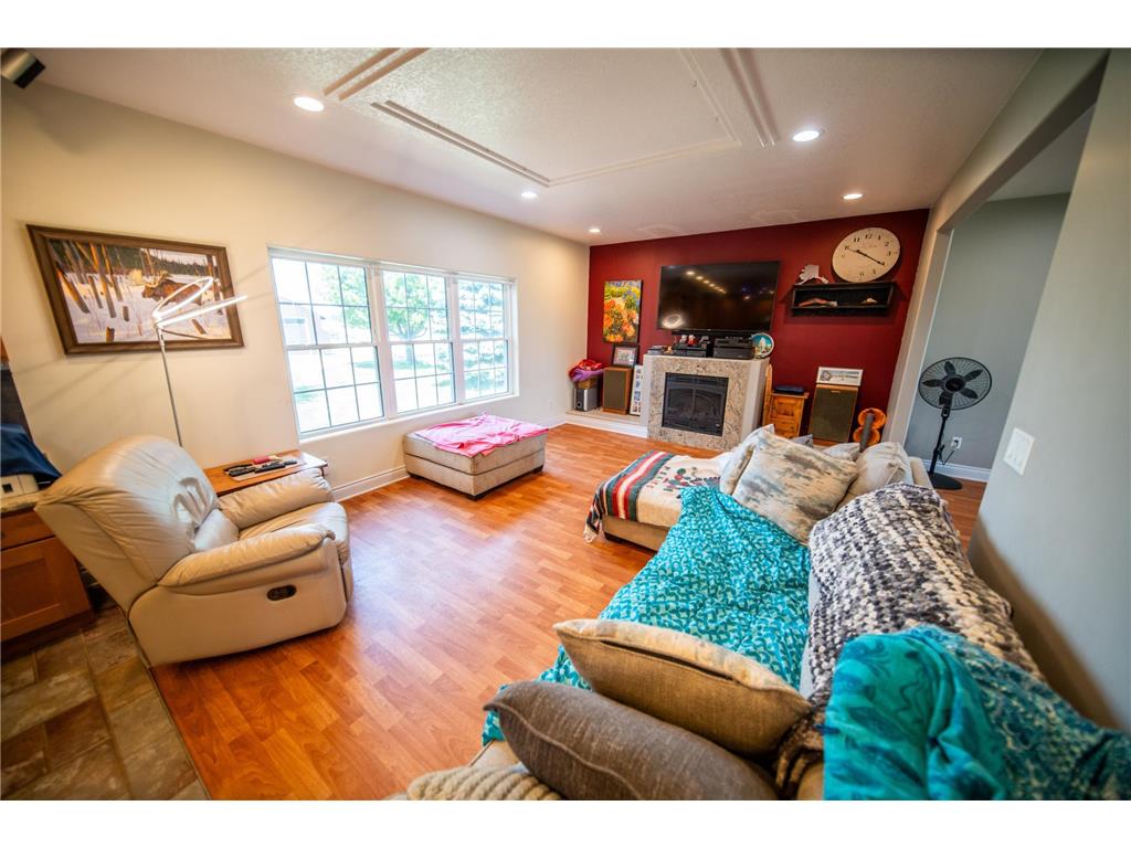 8229 10th Street SW Salem Twp MN 55920 7069940 image14