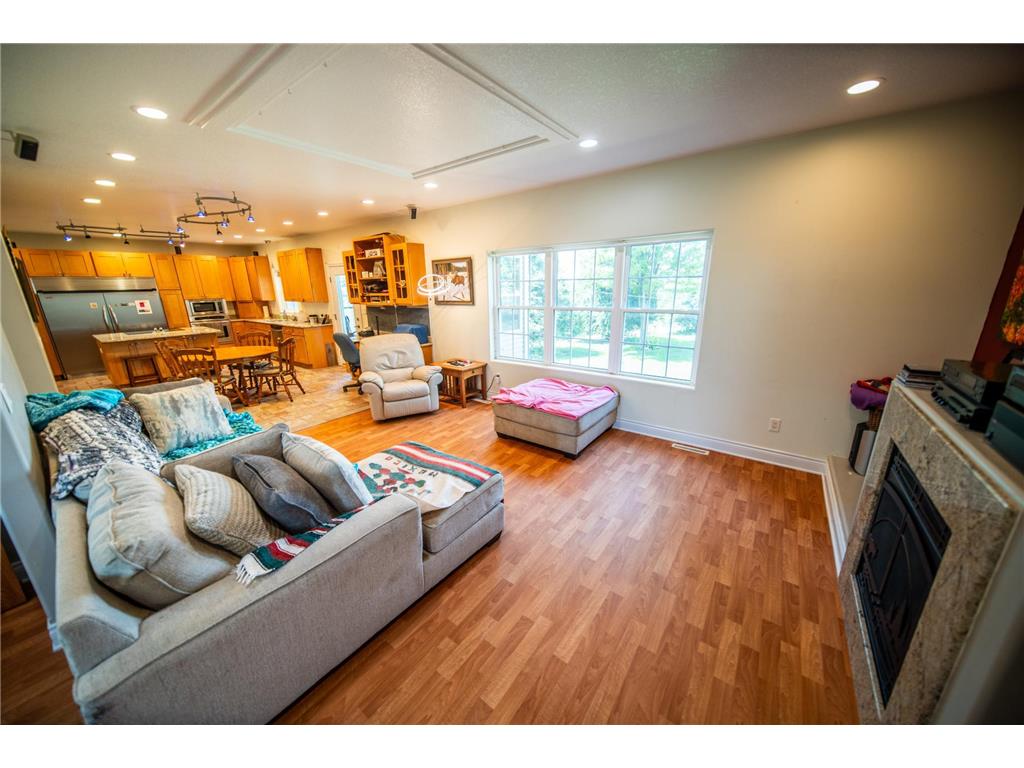 8229 10th Street SW Salem Twp MN 55920 7069940 image16