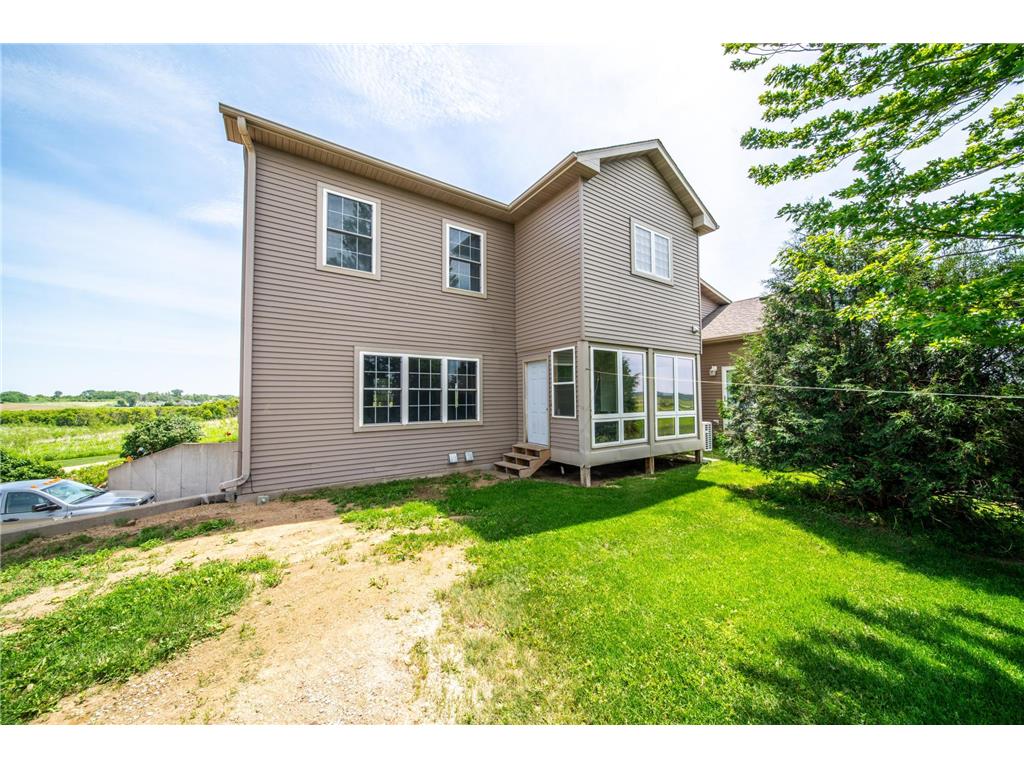 8229 10th Street SW Salem Twp MN 55920 7069940 image69