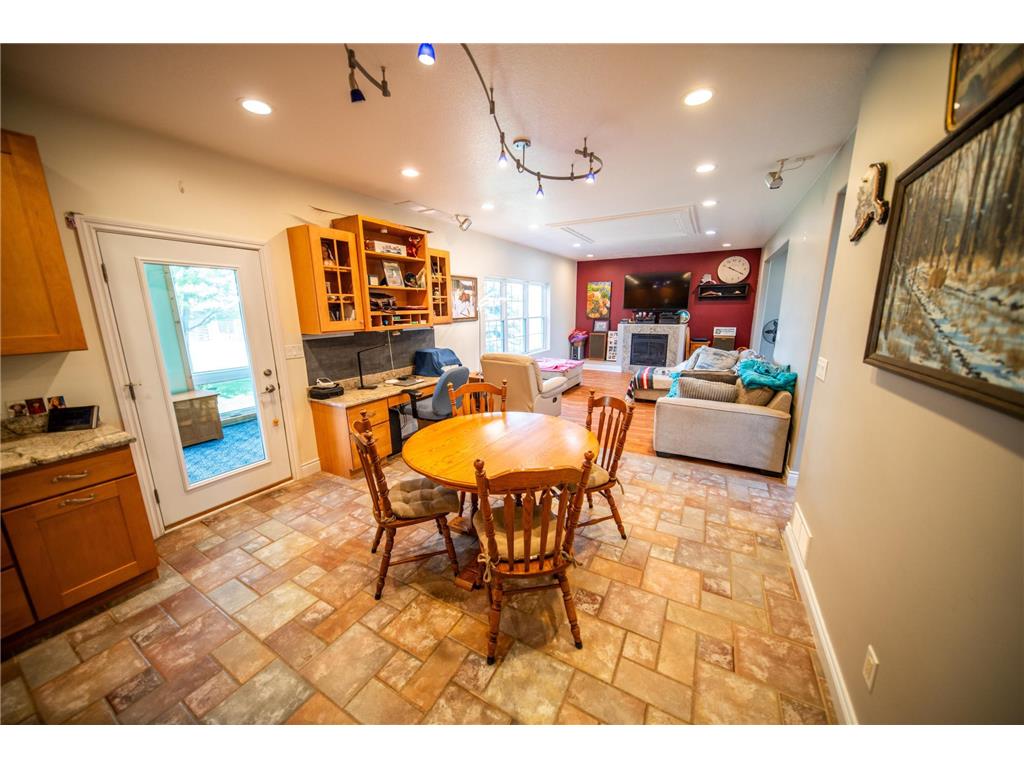 8229 10th Street SW Salem Twp MN 55920 7069940 image9