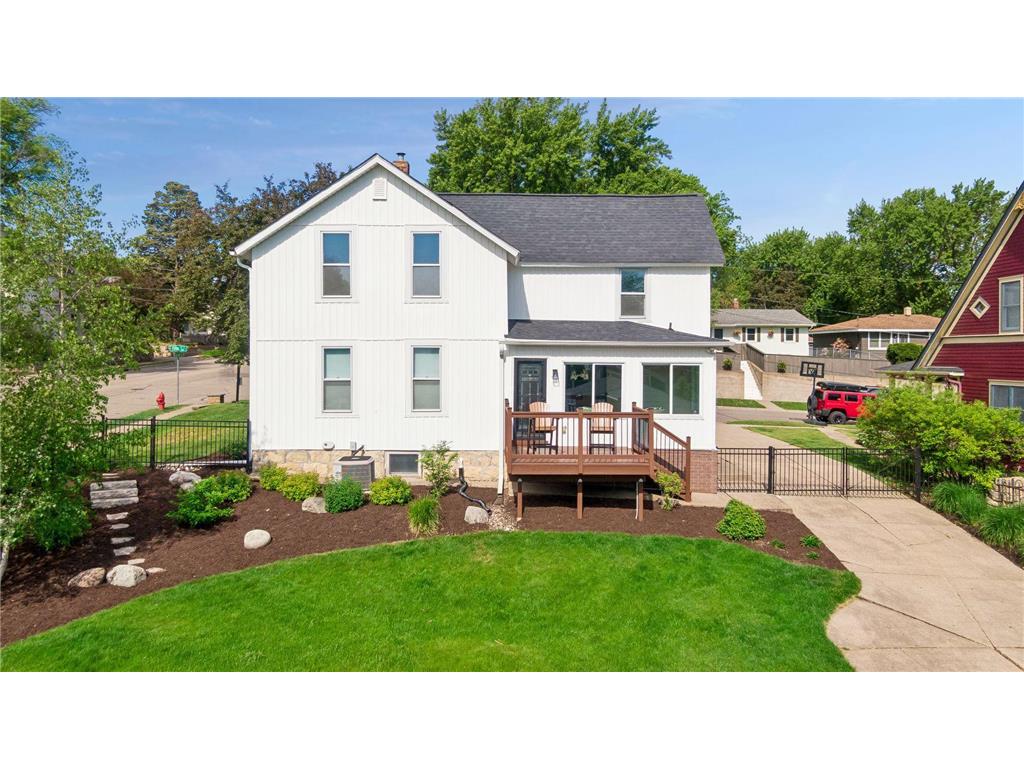 823 5th Street S Stillwater MN 55082 7073901 image42