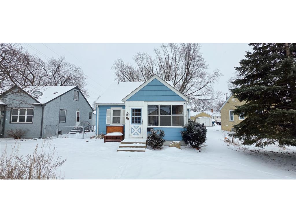 823 7th Avenue S South Saint Paul MN 55075 6695359 image1