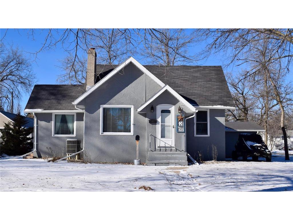 823 Arnold Avenue N Thief River Falls MN 56701 6491185 image1