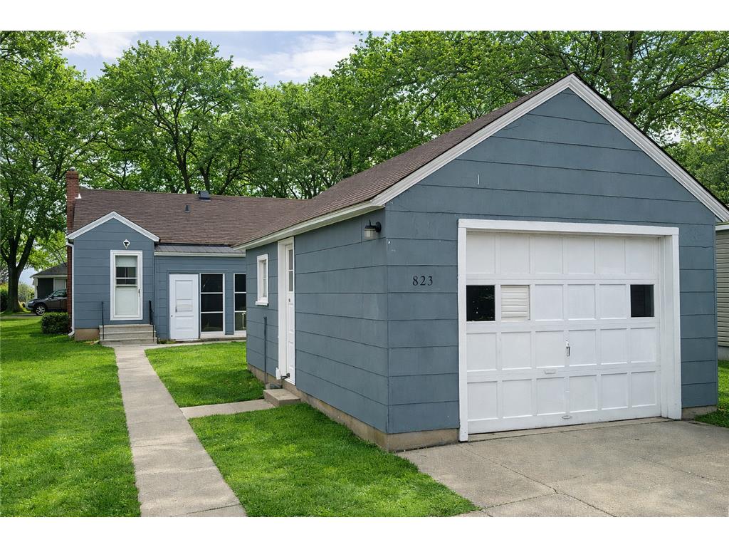 823 Columbus Avenue Westbrook MN 56183 7038398 image4