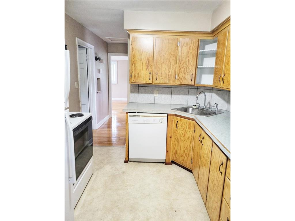823 Elm Street Hudson WI 54016 7081314 image3
