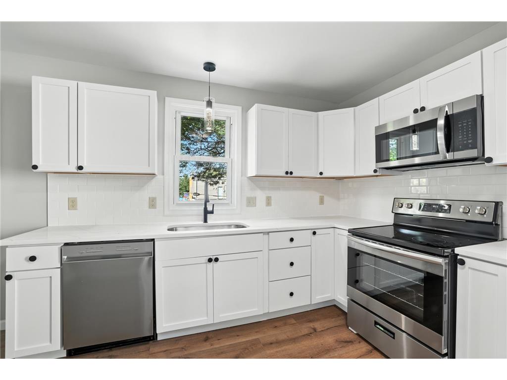 823 Margaret Street Saint Paul MN 55106 6775856 image1