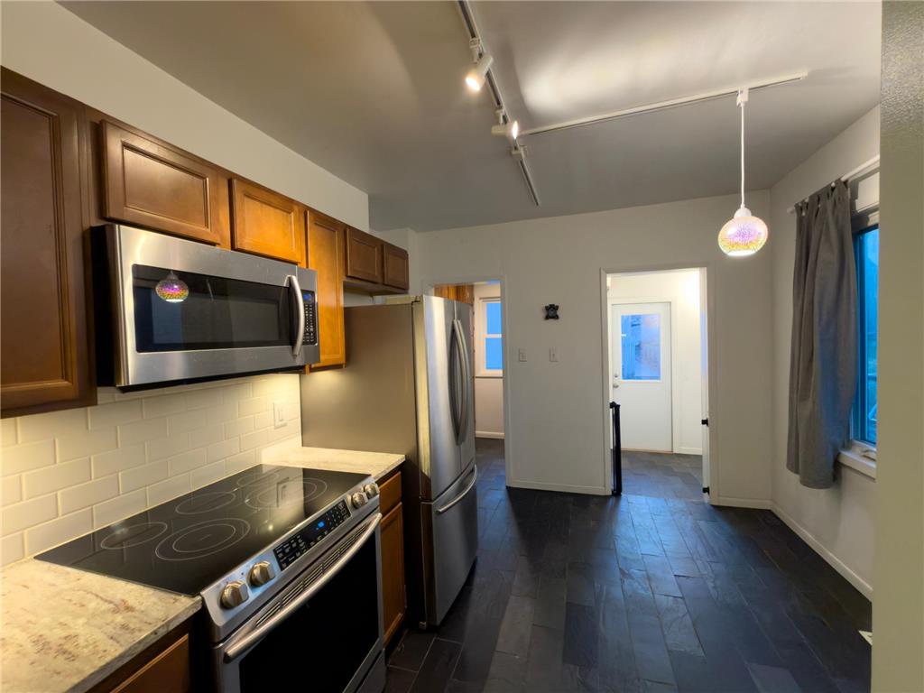 823 N 57th Avenue W Duluth MN 55807 7068422 image12