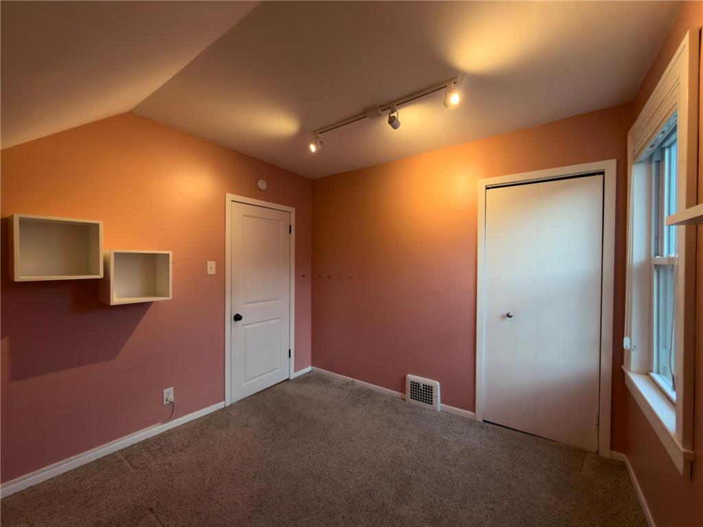 823 N 57th Avenue W Duluth MN 55807 7068422 image19