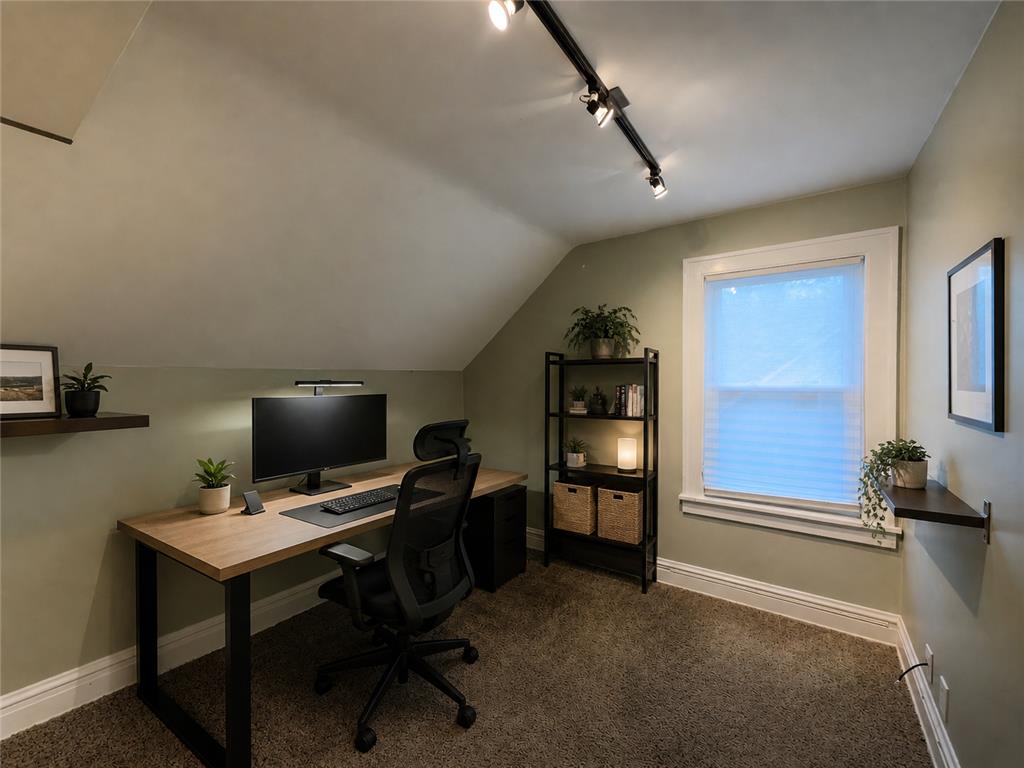 823 N 57th Avenue W Duluth MN 55807 7068422 image21