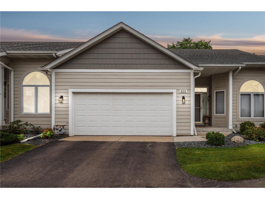 823 Southcross Drive E Burnsville MN 55306 6400414 image1