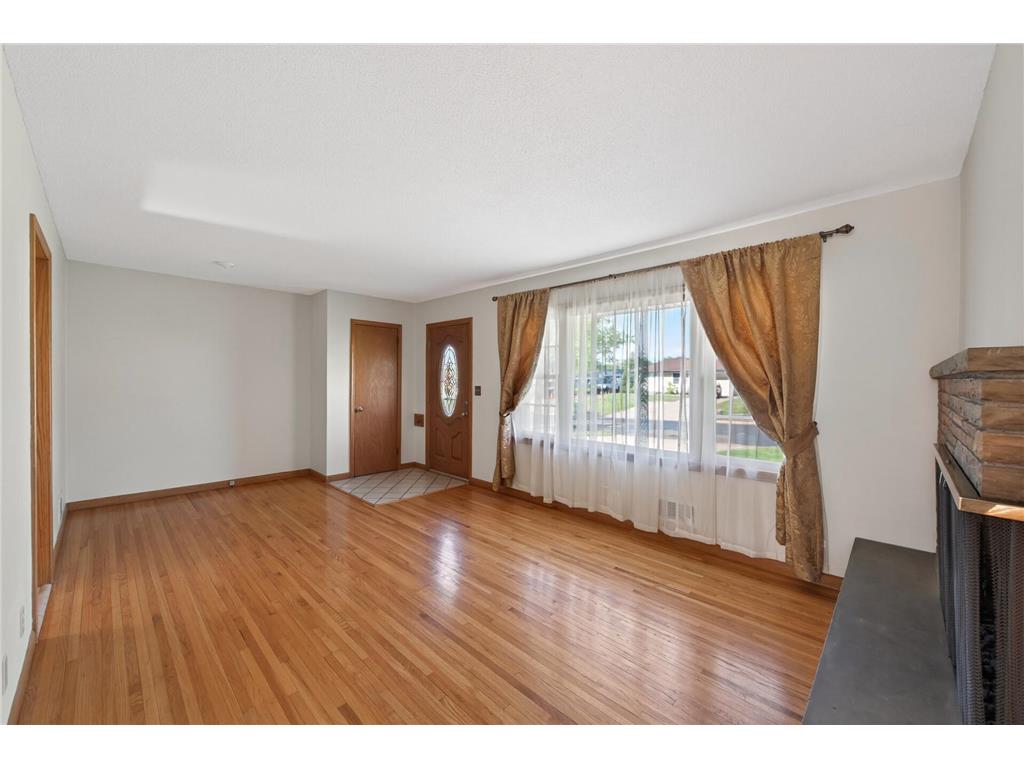 8231 Emerson Avenue S Bloomington MN 55420 7069578 image10