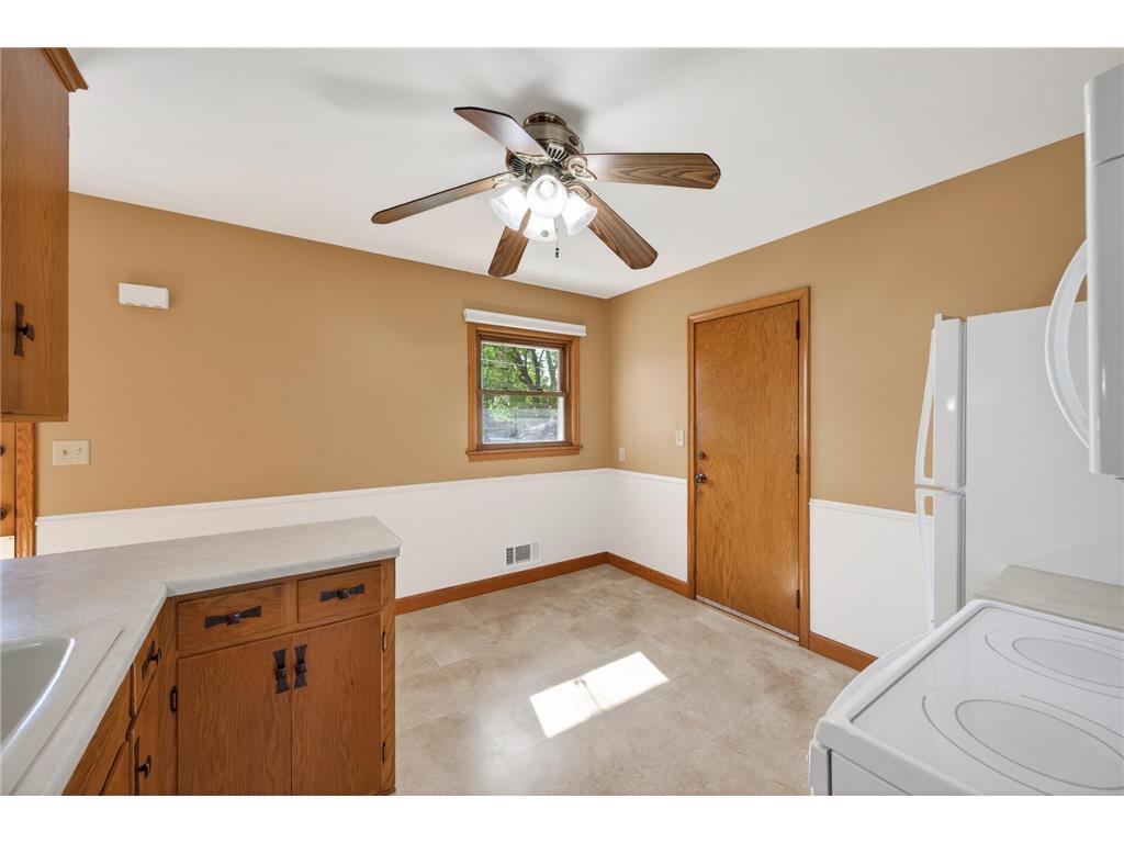 8231 Emerson Avenue S Bloomington MN 55420 7069578 image12