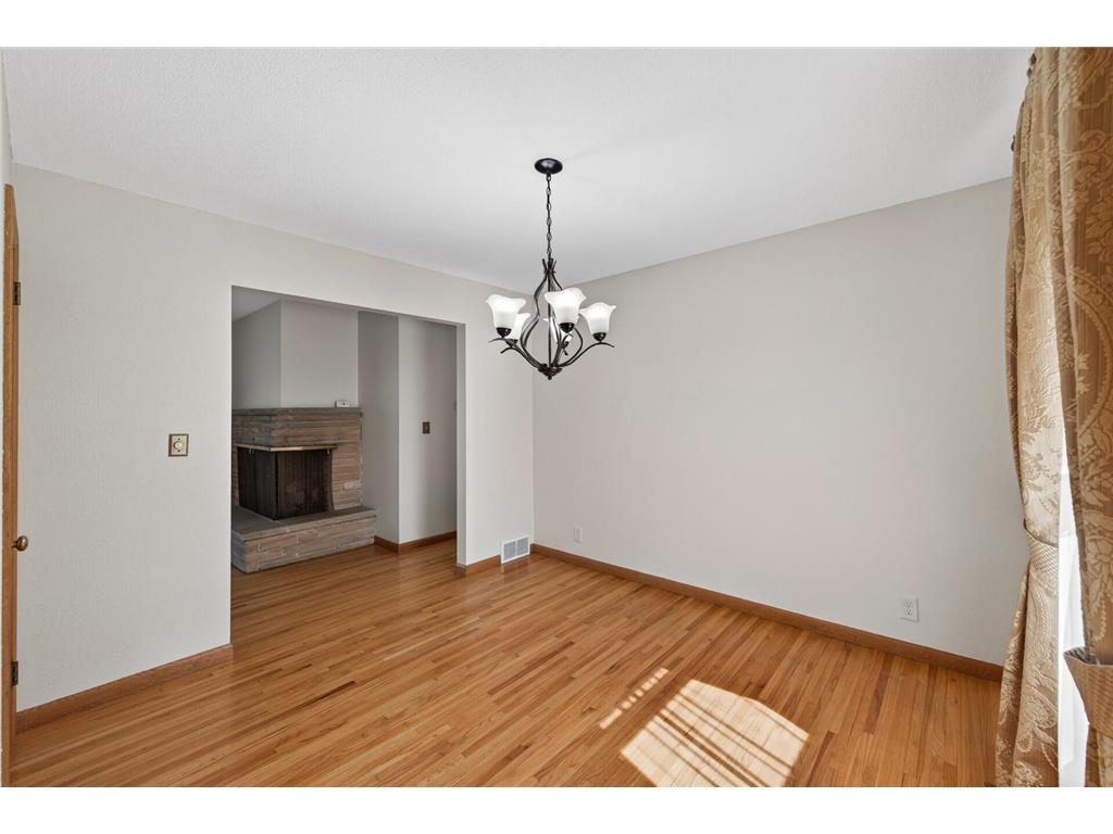 8231 Emerson Avenue S Bloomington MN 55420 7069578 image17