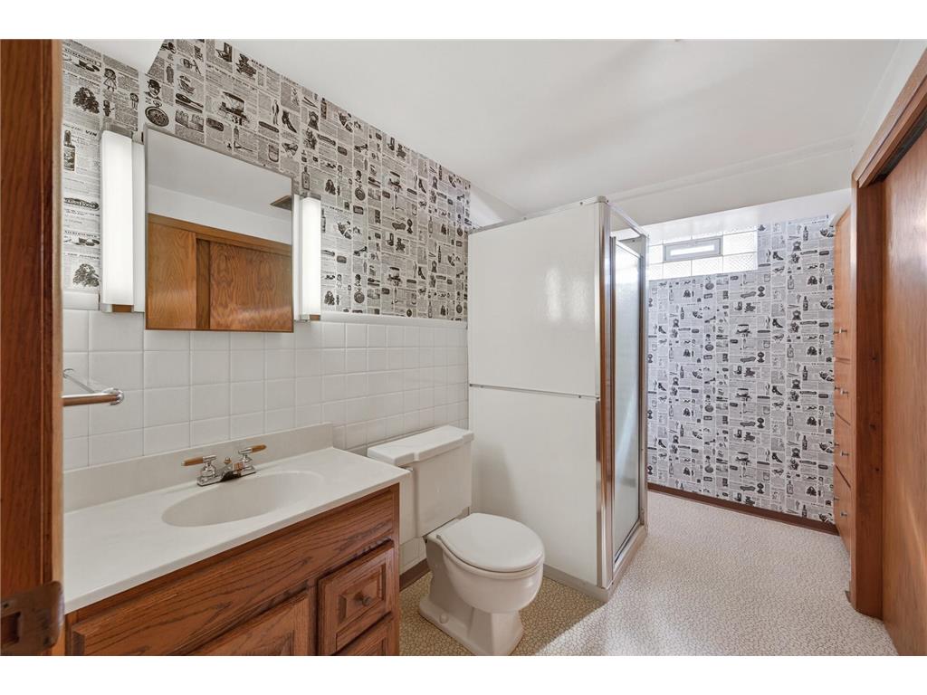 8231 Emerson Avenue S Bloomington MN 55420 7069578 image26
