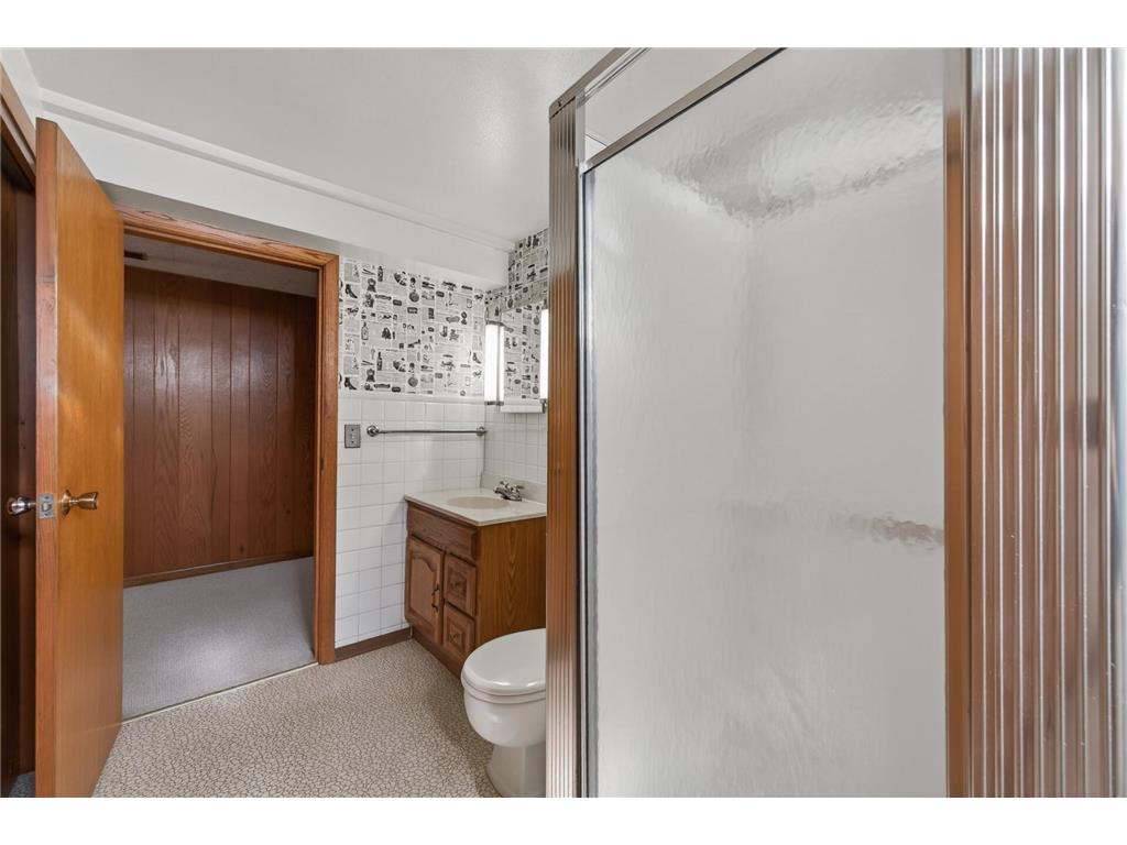 8231 Emerson Avenue S Bloomington MN 55420 7069578 image27