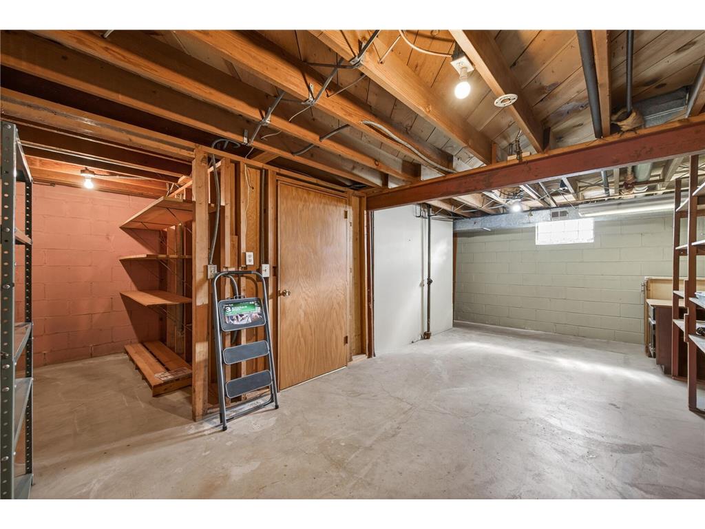 8231 Emerson Avenue S Bloomington MN 55420 7069578 image35