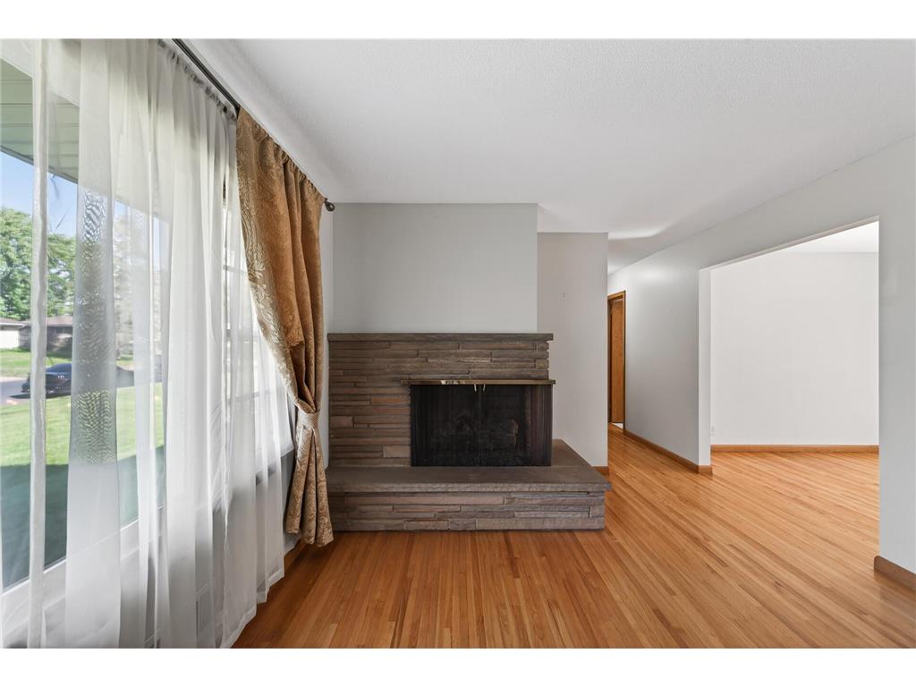 8231 Emerson Avenue S Bloomington MN 55420 7069578 image8