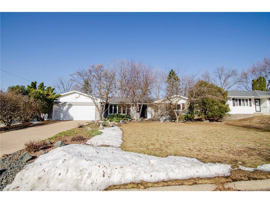 8232 Beard Road, Bloomington, MN, 55431 MLS 7606427 Edina Realty