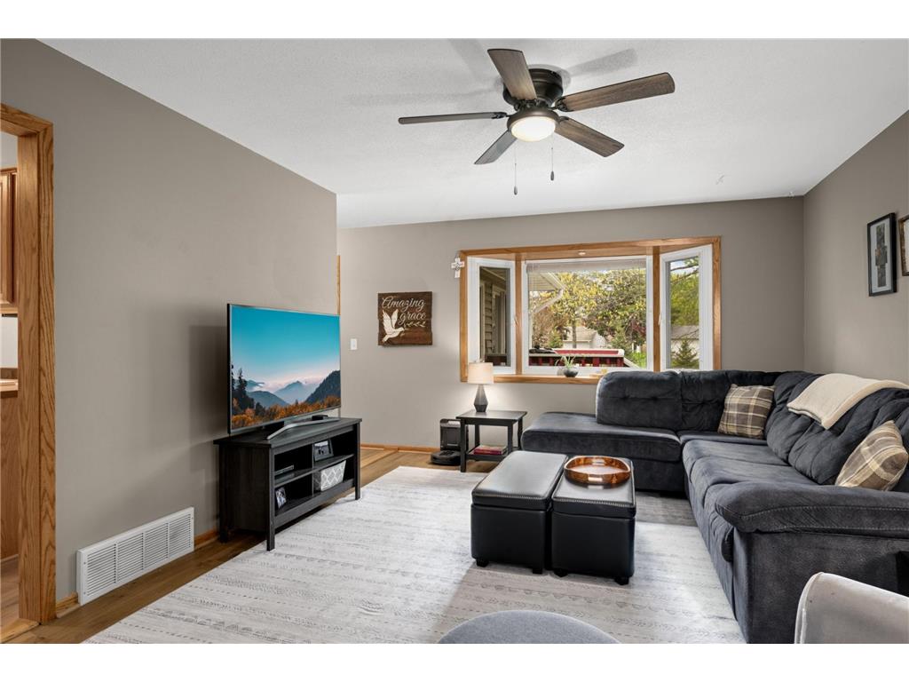 8235 Indian Boulevard Court S Cottage Grove MN 55016 7046288 image3
