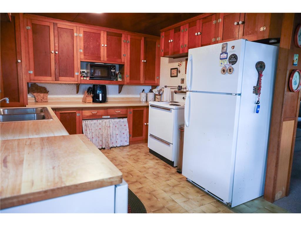 8236 Corcoran Road Union Twp WI 54893 - Yellow 7087506 image15