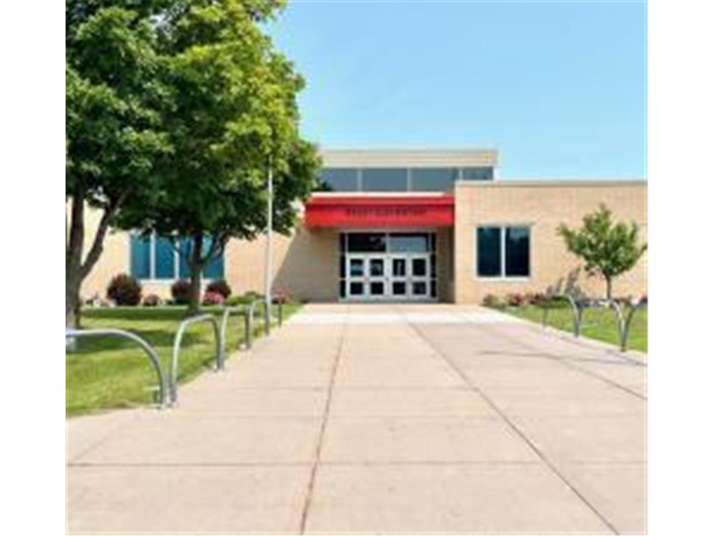 8236 Saddle Trail Woodbury MN 55129 6750122 image35