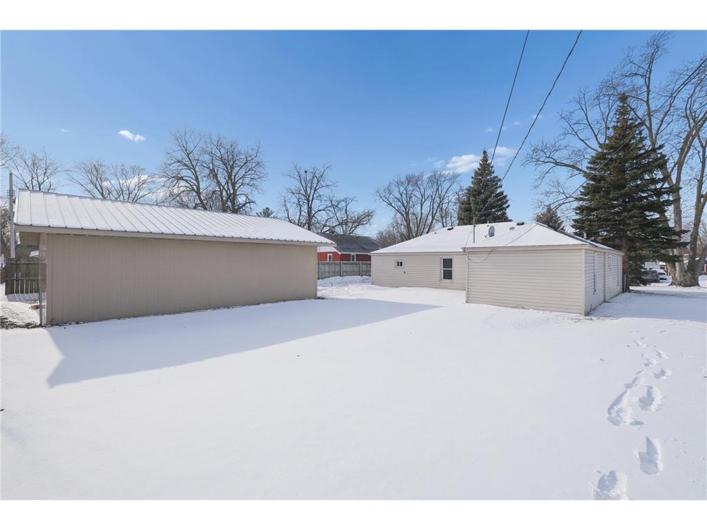 8237 1st Avenue S Bloomington MN 55420 7009446 image12