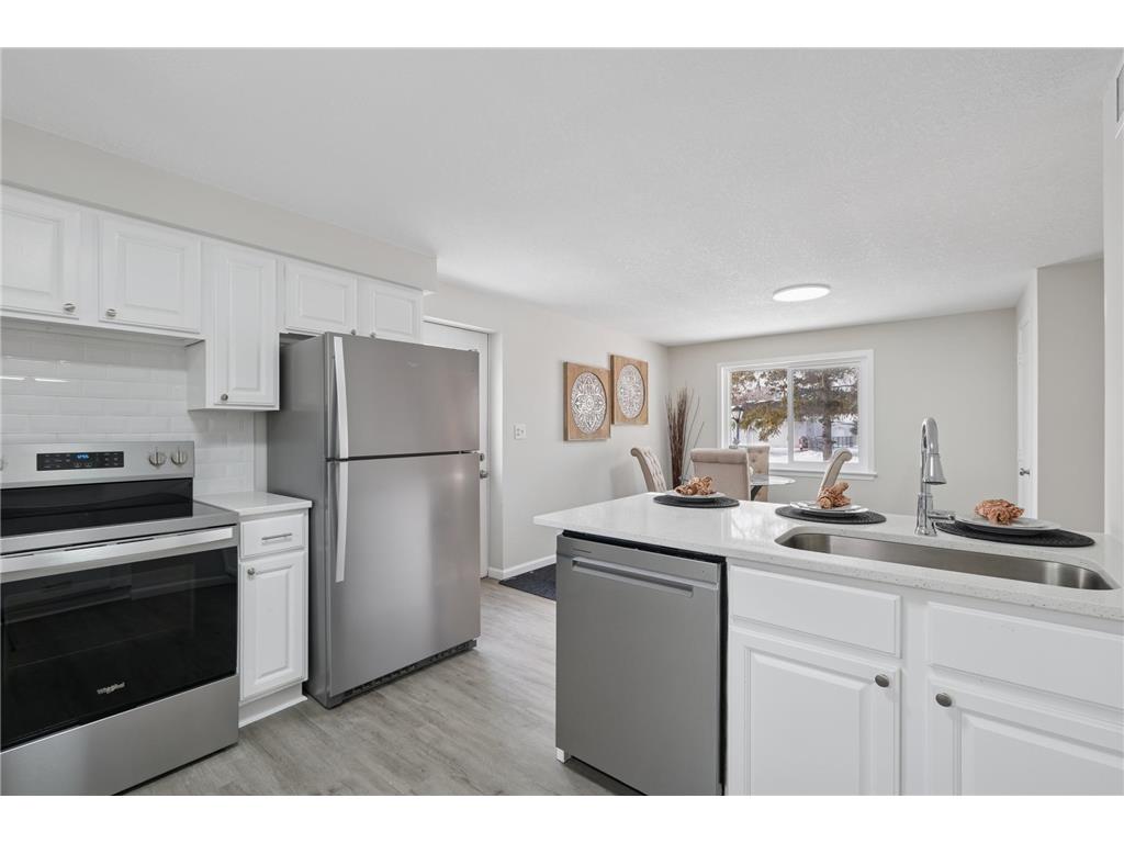 8237 1st Avenue S Bloomington MN 55420 7009446 image5