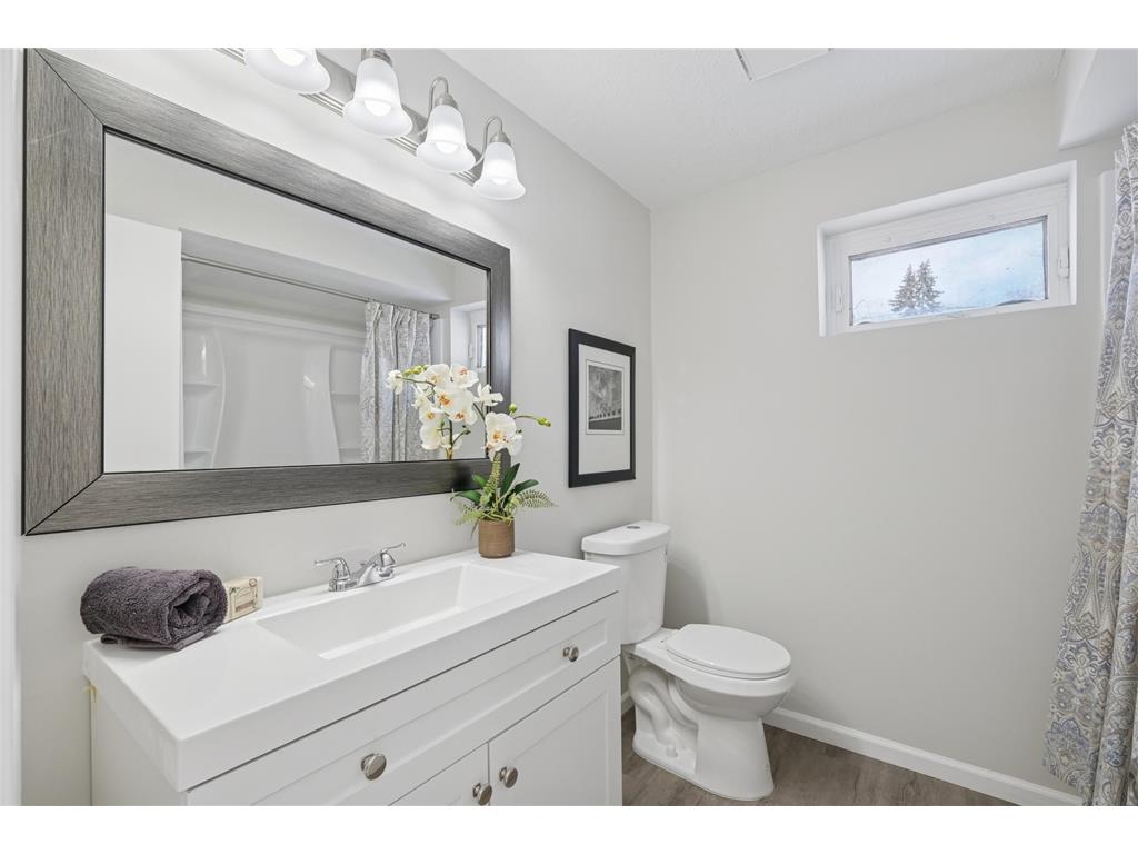 8237 1st Avenue S Bloomington MN 55420 7009446 image8