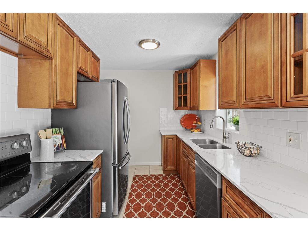 8237 Pillsbury Avenue S Bloomington MN 55420 7013953 image10