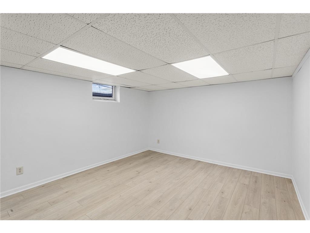 8237 Pillsbury Avenue S Bloomington MN 55420 7013953 image23