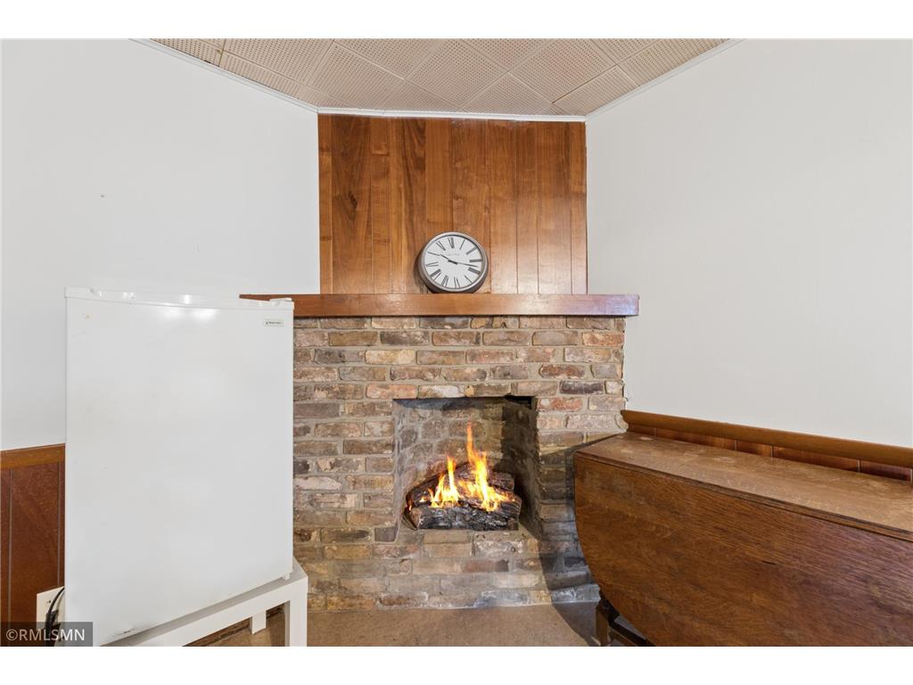 8238 Oakland Avenue S Bloomington MN 55420 7032677 image20