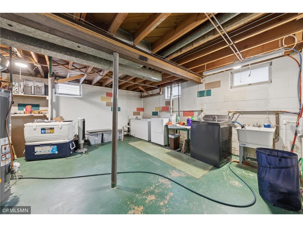 8238 Oakland Avenue S Bloomington MN 55420 7032677 image22