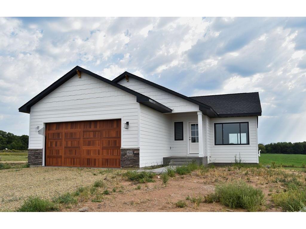 824 223rd Street Osceola Twp WI 54020 6386875 image1