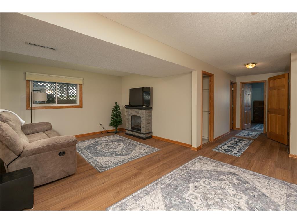 824 26th Street SE Rochester MN 55904 7106996 image17