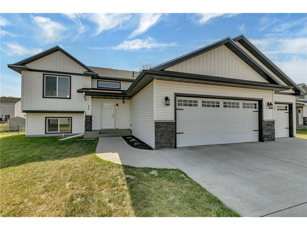 824 8th Street Loop NE Rice MN 56367 7030668 image1
