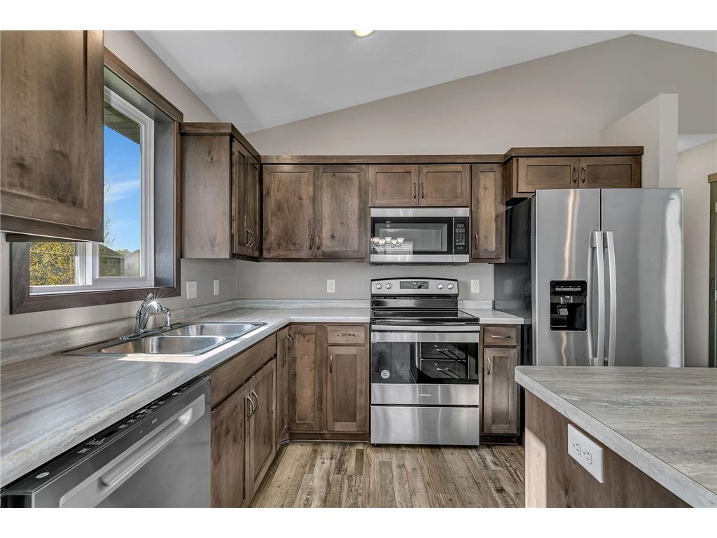 824 8th Street Loop NE Rice MN 56367 7030668 image10