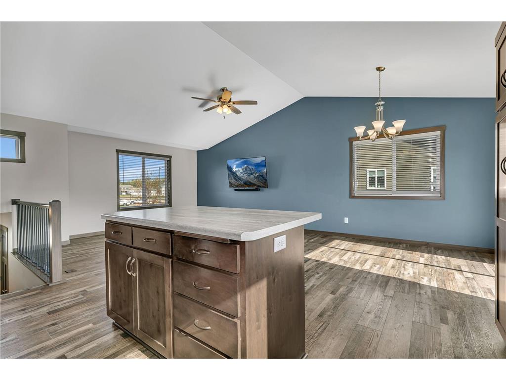 824 8th Street Loop NE Rice MN 56367 7030668 image12