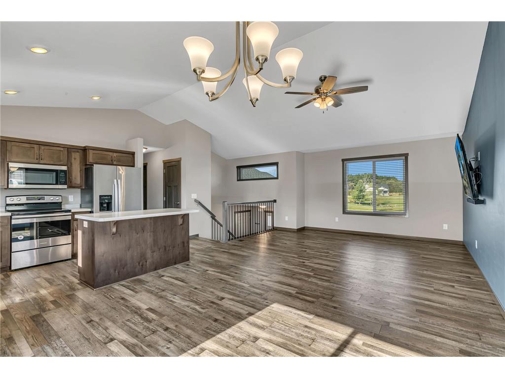 824 8th Street Loop NE Rice MN 56367 7030668 image6