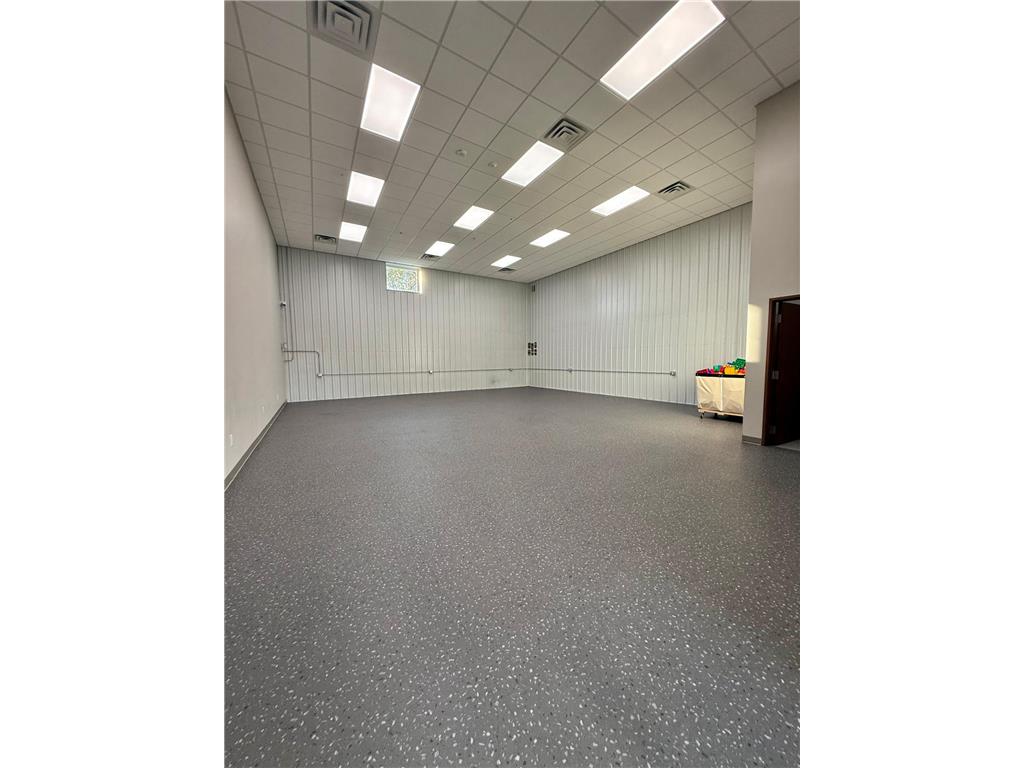 824 Center Avenue N Blooming Prairie MN 55917 6795299 image101