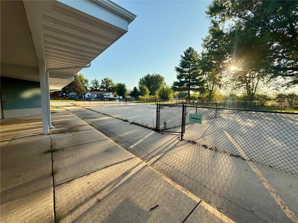 824 Center Avenue N Blooming Prairie MN 55917 6795299 image119