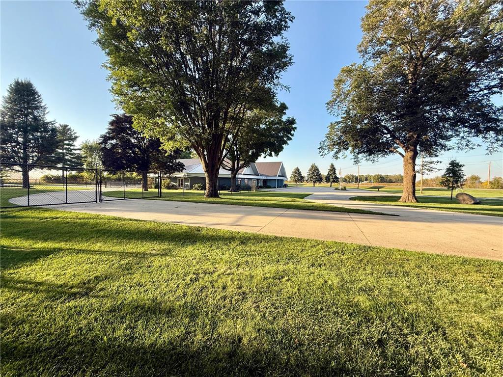 824 Center Avenue N Blooming Prairie MN 55917 6795299 image127