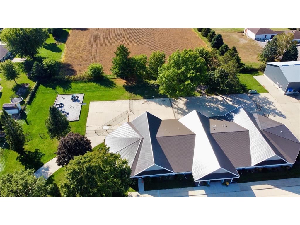 824 Center Avenue N Blooming Prairie MN 55917 6795299 image129